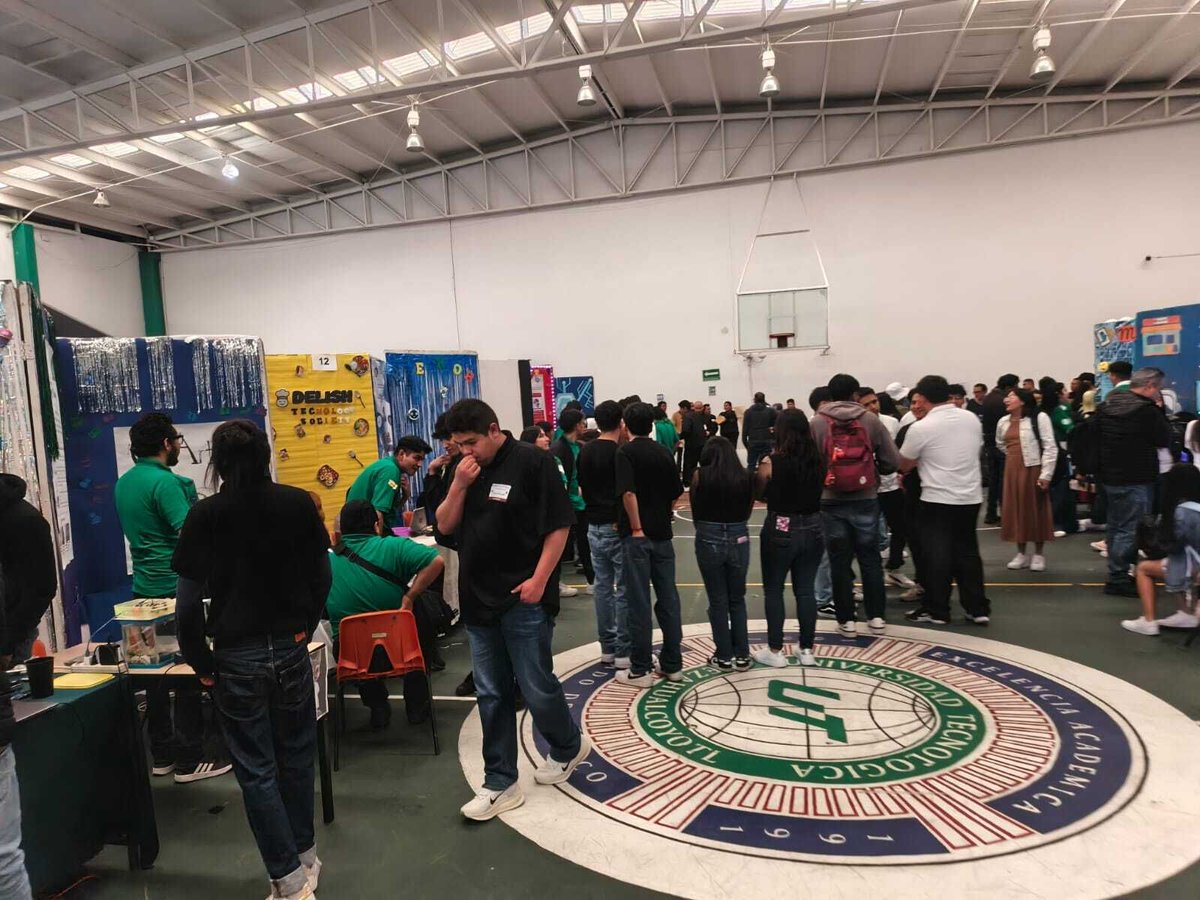 tecgurusnet's tweet image. Hoy Tec Gurus estuvo presente en la EXPROY 2025 de la Universidad Tecnológica de Nezahualcóyotl, participando como parte del equipo evaluador de proyectos de la División de Informática y Computación. 👨💻👩💻

#TecGurus #EXPROY2025 #UTN #Tecnología #Programación #EducaciónTI