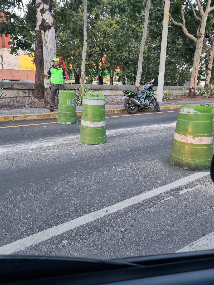 juancrojase's tweet photo. @amilcarmontejo las torpezas en la U hacia liberación https://t.co/S1OFZx1OsO