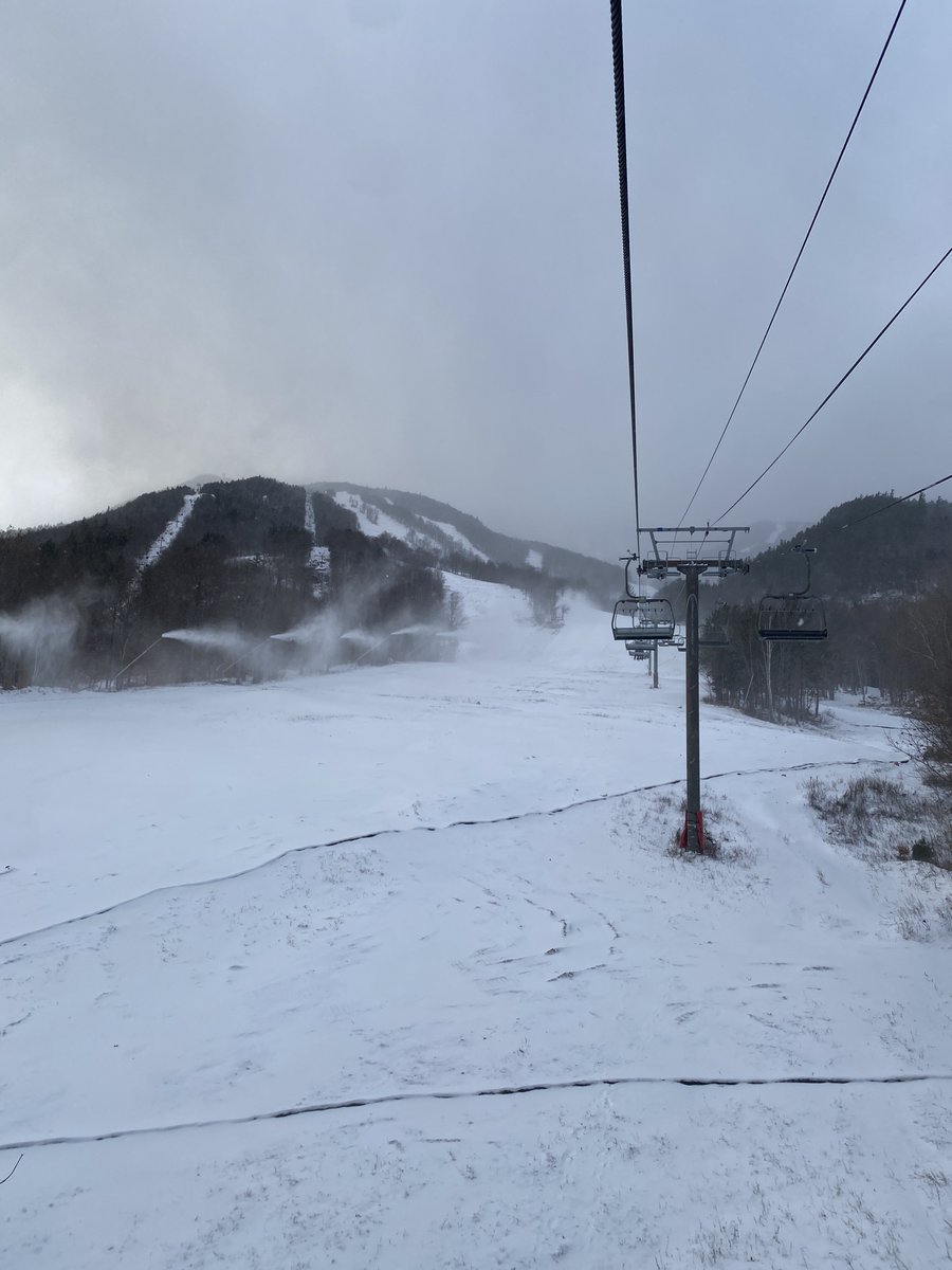 Lincoln in the Adirondacks ⛷️ tweet media