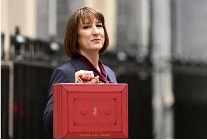 Is she about to fall for lying?

Could she drag down the Tool………………….

Makers son? 

Who cares..

But it could cheer up a few people. 👍🏼