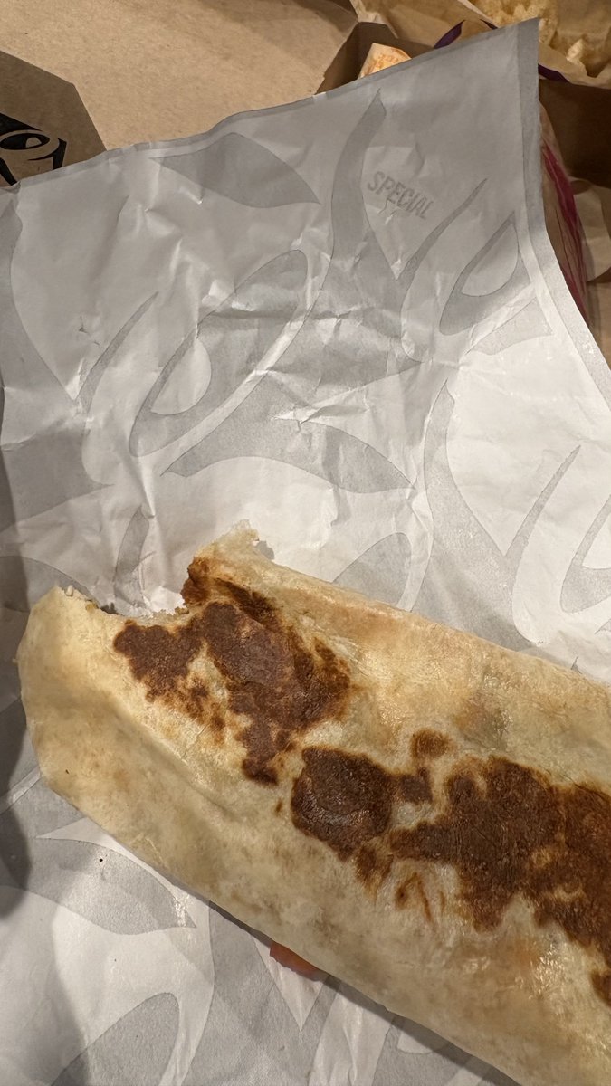 ArchiveLeafy's tweet image. Post thanksgiving meal