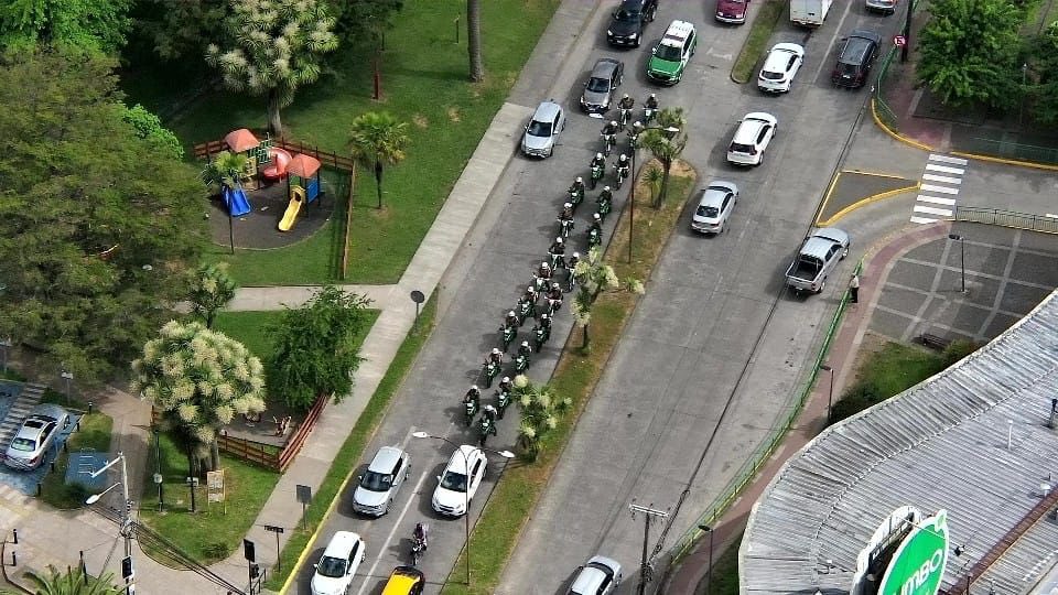 CarabLosRios's tweet image. #Valdiviacl: Desplegamos esta tarde servicios motorizados 🏍️ apoyando los diversos recorridos que se realizarán este domingo con motivo del #IronMan, a fin de efectuar prevención activa y evitar siniestros viales.

#LaPrevenciónEsNuestraEsencia