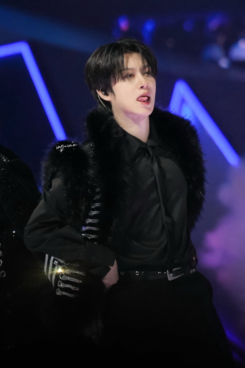 heebum1983's tweet image. Mr kim heechul 🥵🥵

MAMA 2025 
#Heechul #SUPERJUNIOR
credit on pict