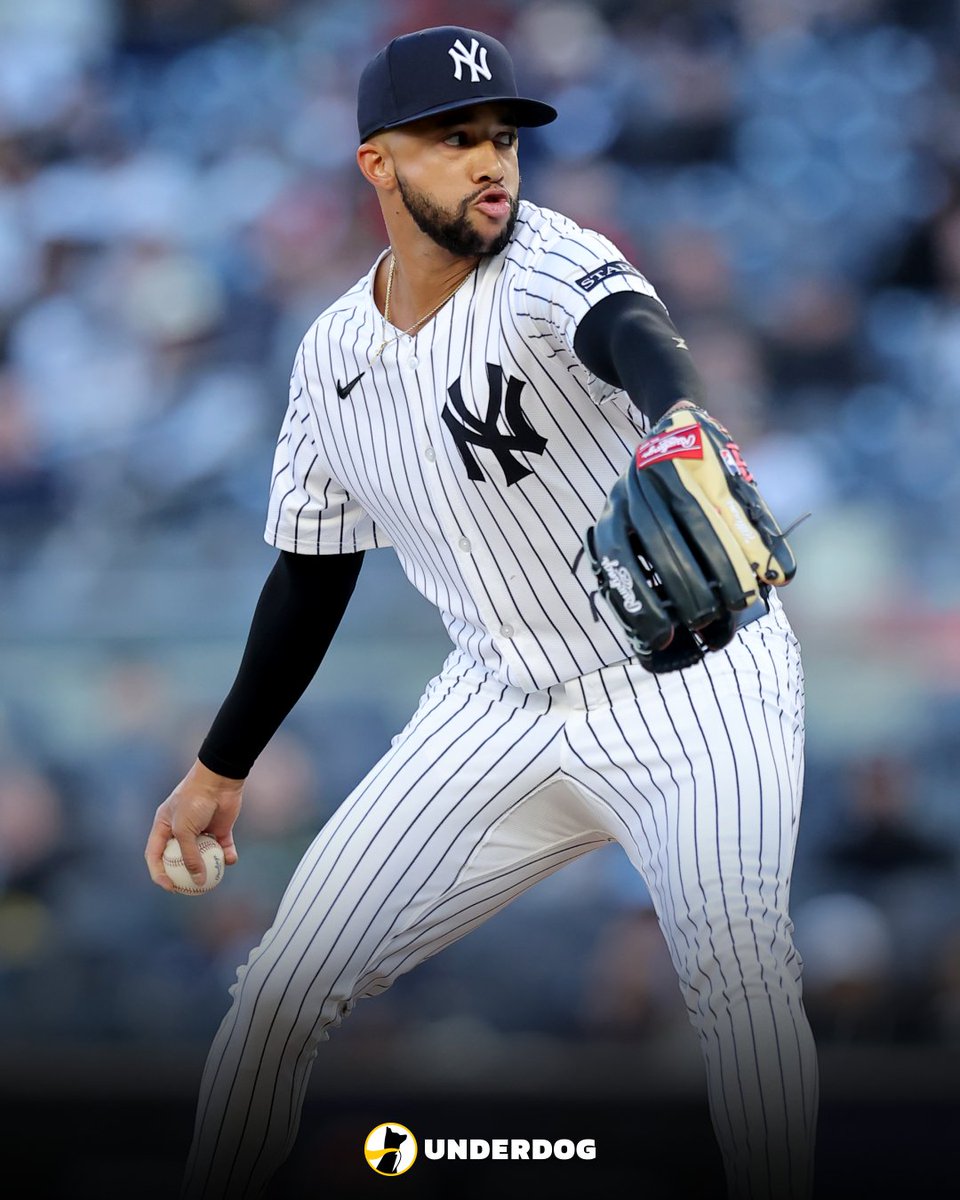 UnderdogMLB's tweet image. Marlins updates, per @kevin_barral:

• Showing interest in Devin Williams, Pete Fairbanks
• Signing Michael King is &quot;highly unlikely&quot;
• In discussions with several pre-arbitration players about extensions
• Between Sandy Alcantara and Edward Cabrera, Cabrera appears to be…