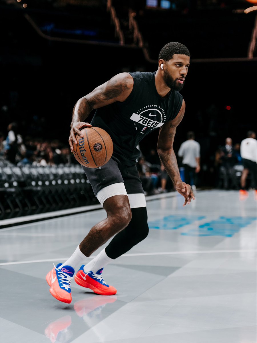 sixers's tweet photo. grey court tonight. ◻️ https://t.co/qm9TNwLghD