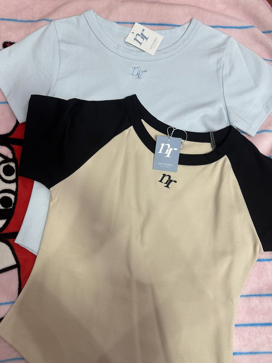 secondhand789's tweet image. เสื้อ nicharisshop มือ1
สี two tone 
สีฟ้า 
ไซส์ L
ส่งต่อตัวละ 300.-
DM📩 ขอดูเพิ่มเติมได้ค่า 
#โล๊ะเสื้อผ้า #โล๊ะตู้เสื้อผ้า #ส่งต่อเสื้อครอป #ส่งต่อเสื้อ #ส่งต่อเสื้อผ้า #ส่งต่อ #ส่งต่อvgh #ส่งต่อvghbkk #ส่งต่อstylistshop #ส่งต่อเสื้อผ้า