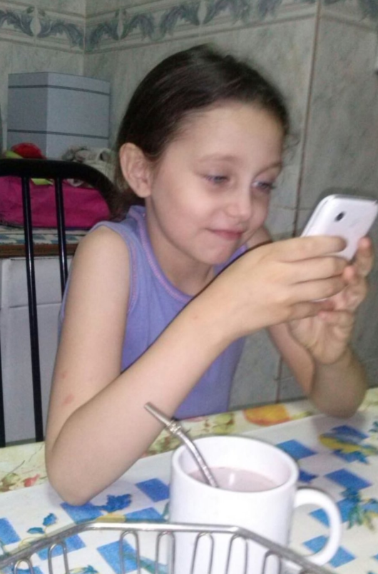 me debe estar re boludeando pero me manda un mensaje y soy esta