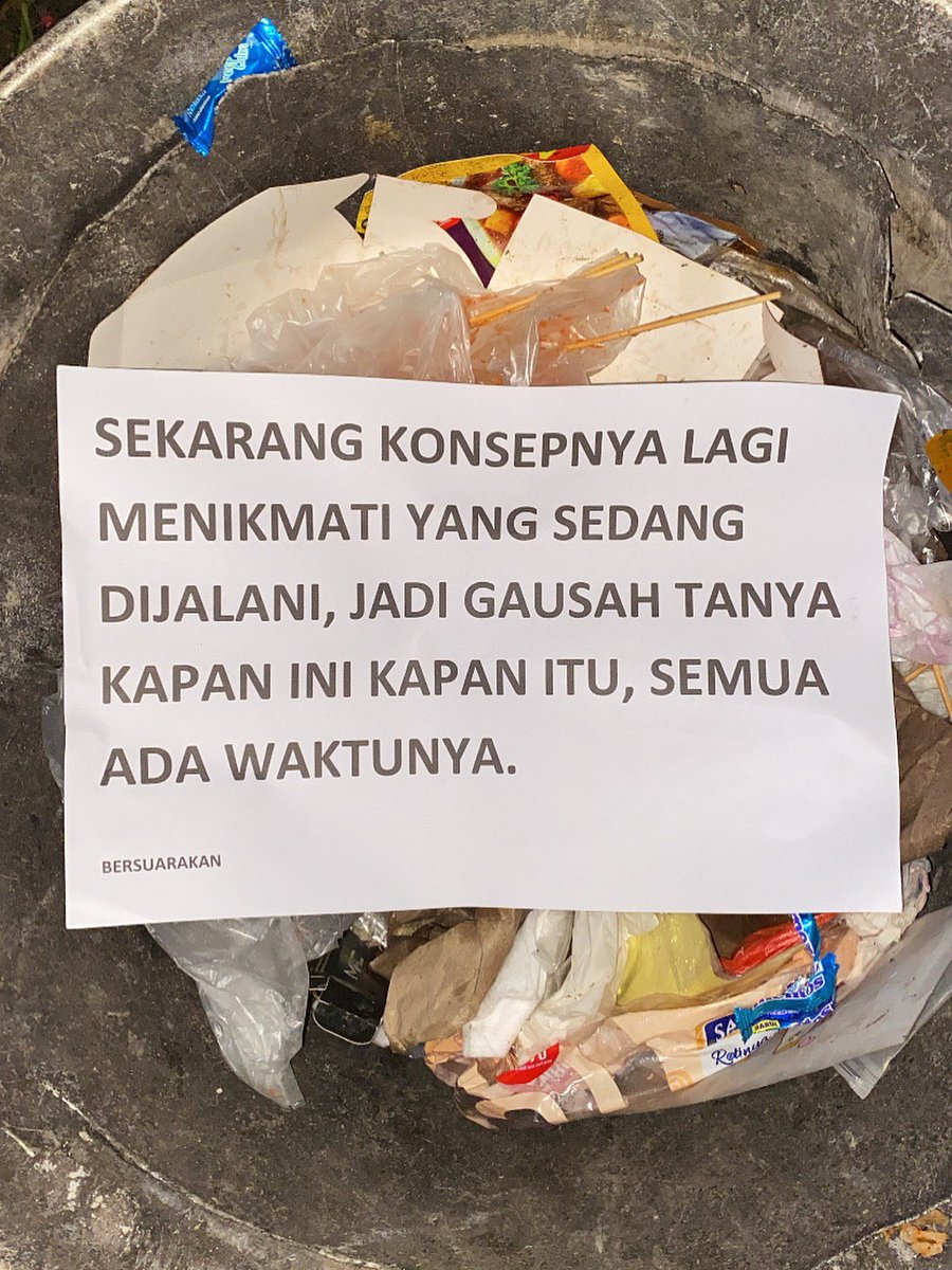 poconxg's tweet image. 