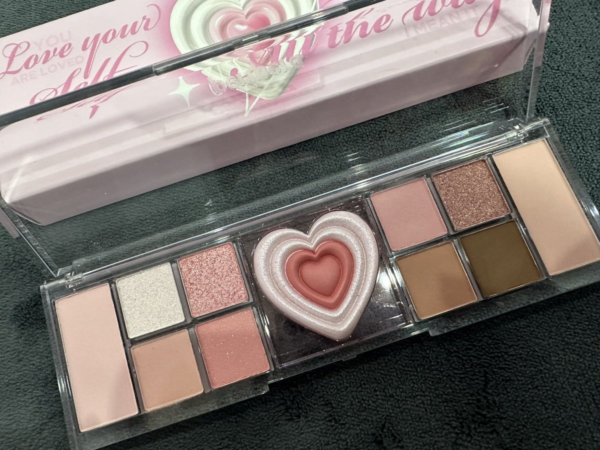 secondhand789's tweet image. ส่งต่อ พาเลทตา สวอชสีเฉยๆ
สี 01 prestige pink ✨สภาพใหม่เลย🥺
สีชมพูๆ
ส่งต่อ 650.- ส่งฟรีทลบ
  #ส่งต่อเครื่องสําอาง