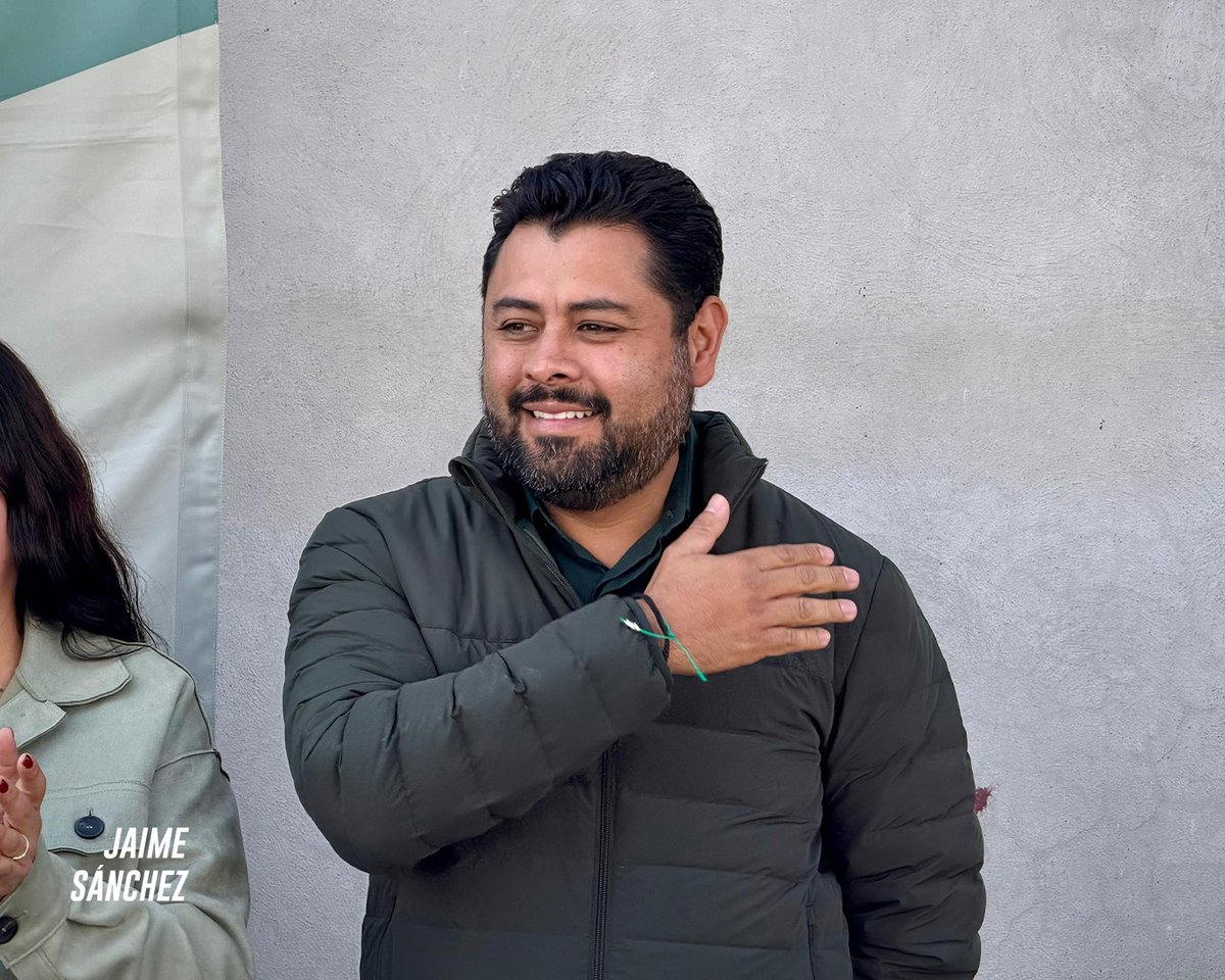 Dimos el banderazo de obra en la calle Plan de Ayala en San Cristóbal  Tepatlaxco. Junto al presidente municipal <a href="/JuanMa_AlonsoR/">Juan Manuel Alonso</a>,  regidores y vecinos, arrancamos esta obra de concreto hidráulico. ¡Seguimos construyendo para nuestra gente!  #PlanDeAyala #acciónverde #partidoverde