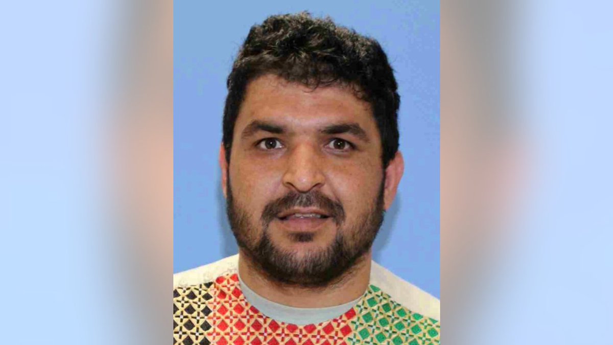 MikeSpringmann's tweet image. VISAS FOR AL QAEDA—COMES TO DOWNTOWN DC, by @MikeSpringmann Ramanullah Lakanwal open.substack.com/pub/jmichaelsp…