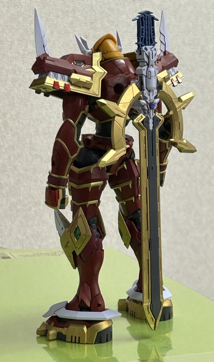 まだ未完成だけど… カイゼルグレイモン思ってた以上にカッコイイな！！！