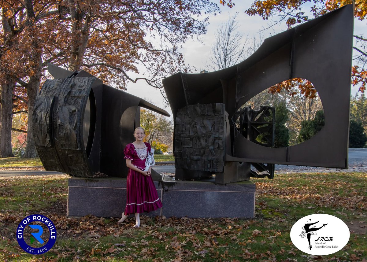 FriendsRcb's tweet image. Rockville is home to lots of art including this unnamed piece outside of the Fitzgerald Theatre that our @RockvilleBallet Clara - portrayed by Willa - visited on #ClarasMagicalJourney.

🗓️:Dec. 5-7 &amp;amp; 12-14.  
🎟️: fscottfitzgerald.showare.com/eventperforman…
💵: $17/adults &amp;amp; $13/Seniors &amp;amp; Kids