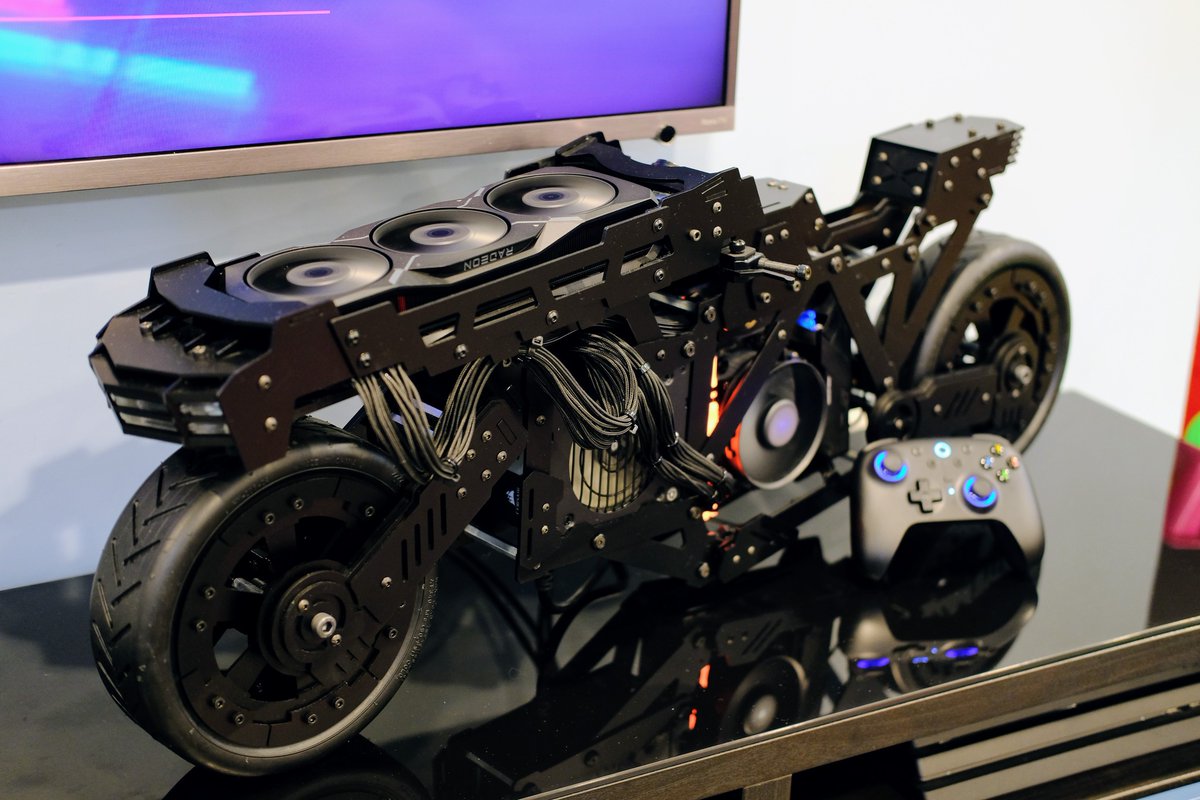 XPCMTeam's tweet image. Custom modded &quot;MOTOR BIKE&quot; scratch build posted by Keith Walker Jr. (FB)

#pcbuild #pcsetup #pcmodding #gamingpc #custompc #xpcm #watercooling #customloop