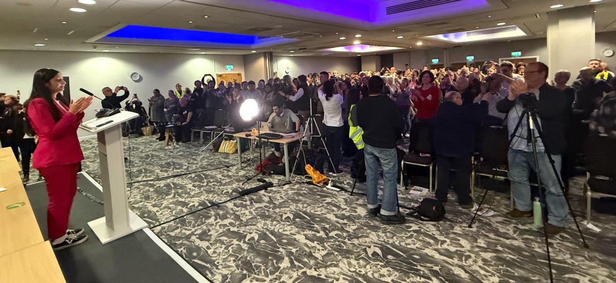 Great turnout at the Your Party eve of conference rally!

From the picket lines to demonstrations in solidarity with Palestine, we must build a socialist democratic party strong enough to stop Farage from getting the keys to Number 10.

This party belongs to its members, not MPs.