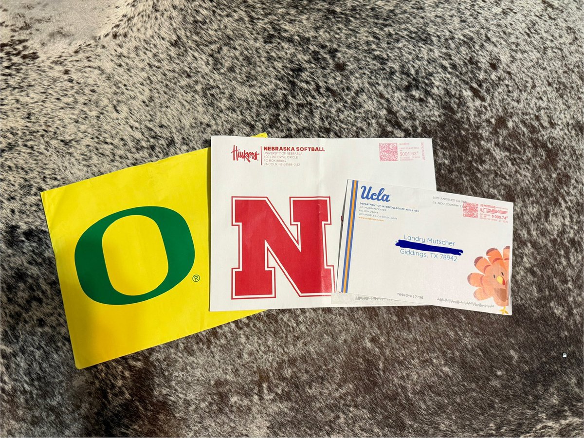 Getting my wisdom teeth out the week of Thanksgiving hasn’t been the best, but it’s been nice to to come home to some mail. Thank you <a href="/HuskerSoftball/">Nebraska Softball</a>,<a href="/OregonSB/">Oregon Softball</a>, and <a href="/UCLASoftball/">UCLA Softball</a>! <a href="/liv_ferrell39/">Olivia Ferrell</a> <a href="/RhondaRevelle/">Rhonda Revelle</a> <a href="/lorisippel/">Lori Sippel</a> <a href="/Coach_MNO/">Mandie Nocita</a> <a href="/MelyssaLombardi/">Melyssa Lombardi</a> <a href="/syd_syd2/">Sydney Joy Romero OLY</a> <a href="/Sam_Marder/">sam marder</a>