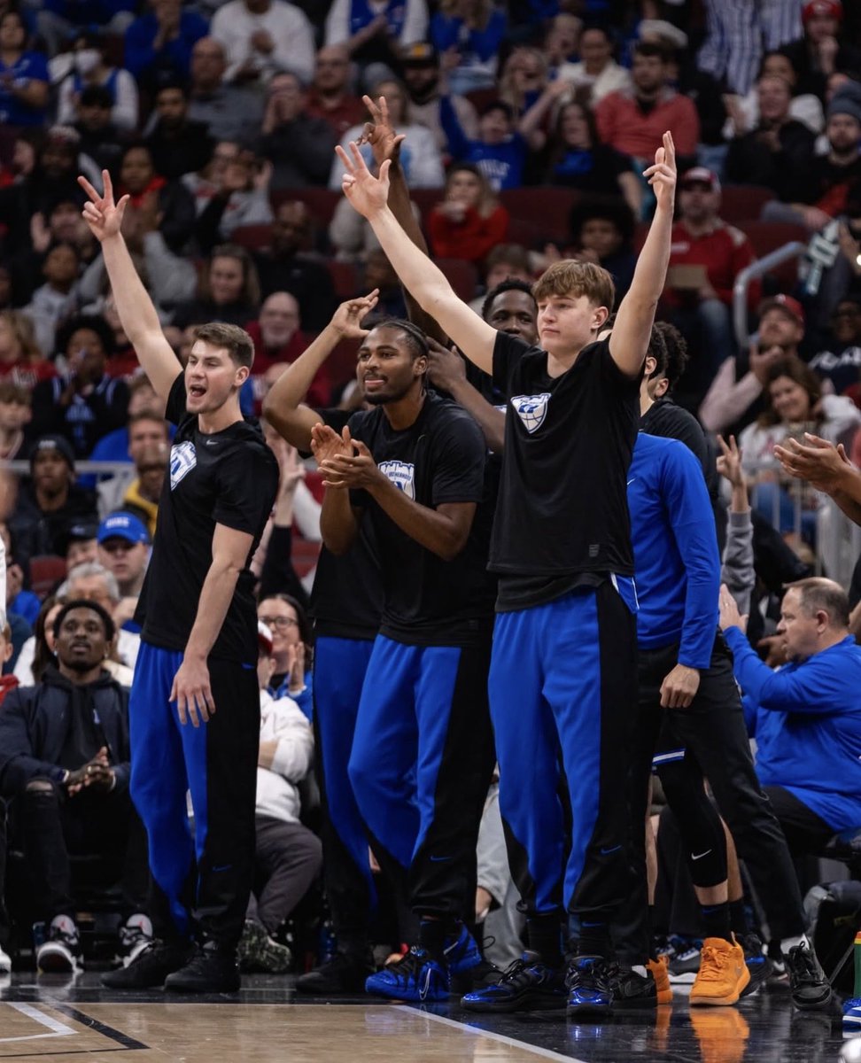 Aaron Delaney (@adotdelaney) on Twitter photo 