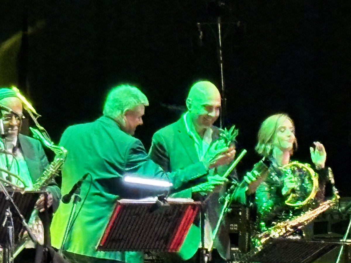 Daryl Slinn tweet media