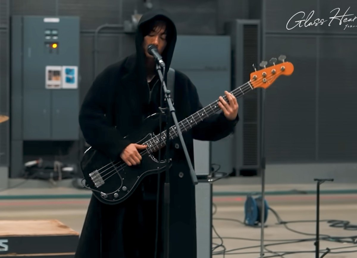 L45770063's tweet image. #佐藤健
おはようございます☀
いよいよアジアツアーFINAL
健くんも参加される皆さんも楽しんでね🩷
ベース弾いてる健くん大好き〜😍