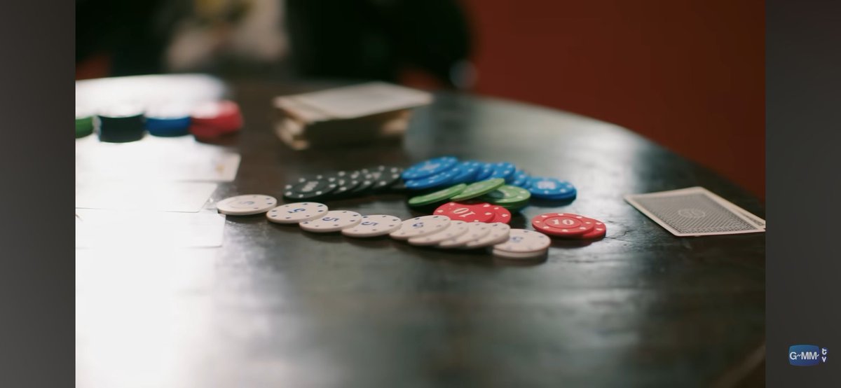 Myhope_KSY_JHS's tweet image. เพิ่งสังเกตว่าซีน &quot;ถ้าเสี่ยงเพื่อคุณ ผมยอม all in&quot; ตอนผลักชิป มันเป็นรูปหัวใจม่ะ หมายถึง all in เรื่องใจด้วย ทุ่มหมดหน้าตักสุดๆไปเลยยย #MyProfessionalBoyfriend
#Winnysatang 
#gmm2026