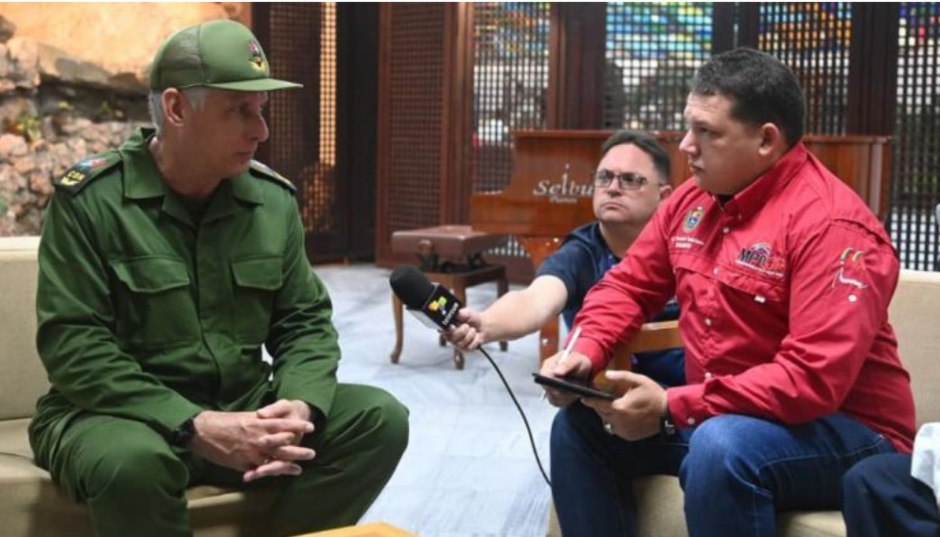Nuestro Presidente <a href="/DiazCanelB/">Miguel Díaz-Canel Bermúdez</a> agradeció en nombre del pueblo de #Cuba a la hermana República Bolivariana de #Venezuela por la ayuda solidaria tras el paso del huracán Melissa. A pesar de la tensa situación que vive la nación hermana nunca falta su mano solidaria. #CubaVencerá