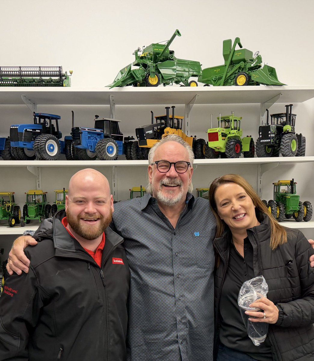 Great Friday and the week is done. We work with Scotia bank and are very grateful for their support. Had the pleasure of our rep <a href="/Andre_5105/">Andre Gueret</a> and his boss Tanya stop by site today for a catch up!  Much appreciated. <a href="/scotiabank/">Scotiabank</a>