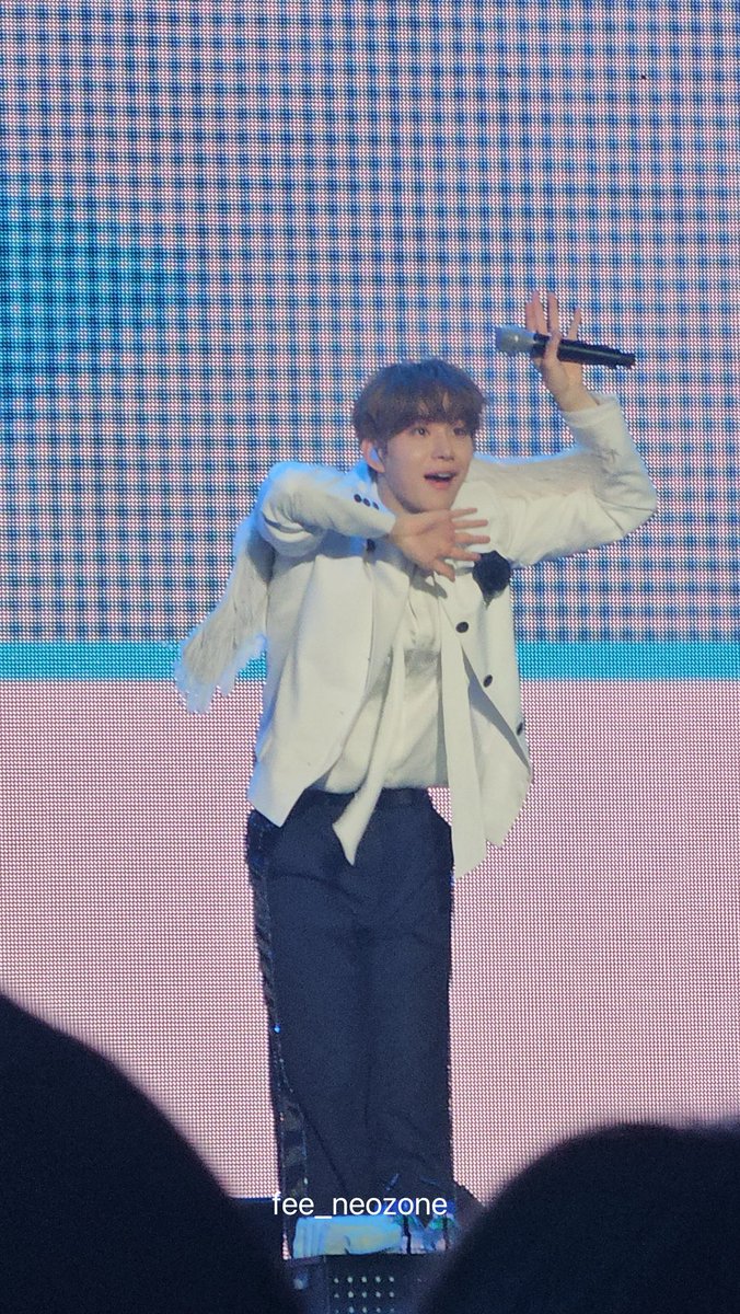 feel_neozone's tweet image. 20251128 Golden Sugar Time

이 아기 강아 뭐죠?

#NCT127 #JUNWOO #정우