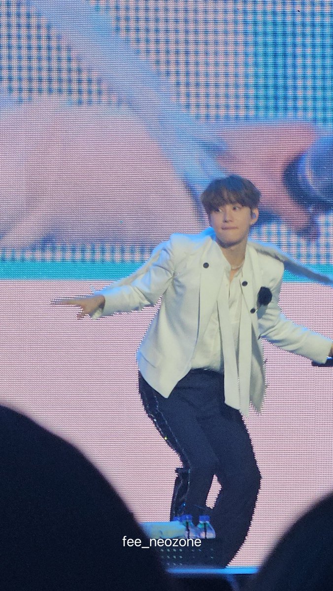 feel_neozone's tweet image. 20251128 Golden Sugar Time

이 아기 강아 뭐죠?

#NCT127 #JUNWOO #정우