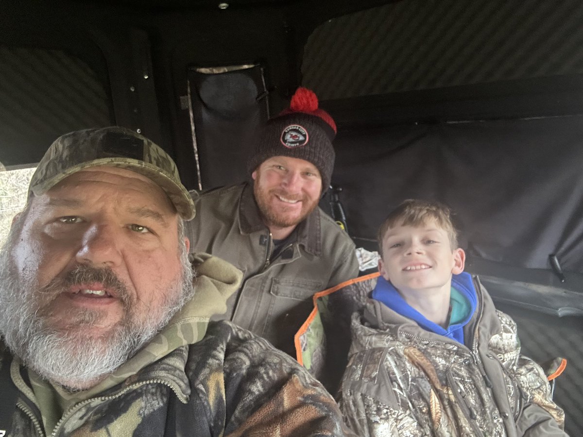 CoachSalsgiver's tweet photo. We are having a great Friday night at the farm before heading to Arkansas tomorrow  for some football. Always a great time! Big 8 showed up tonight https://t.co/8dxcwUFtVE