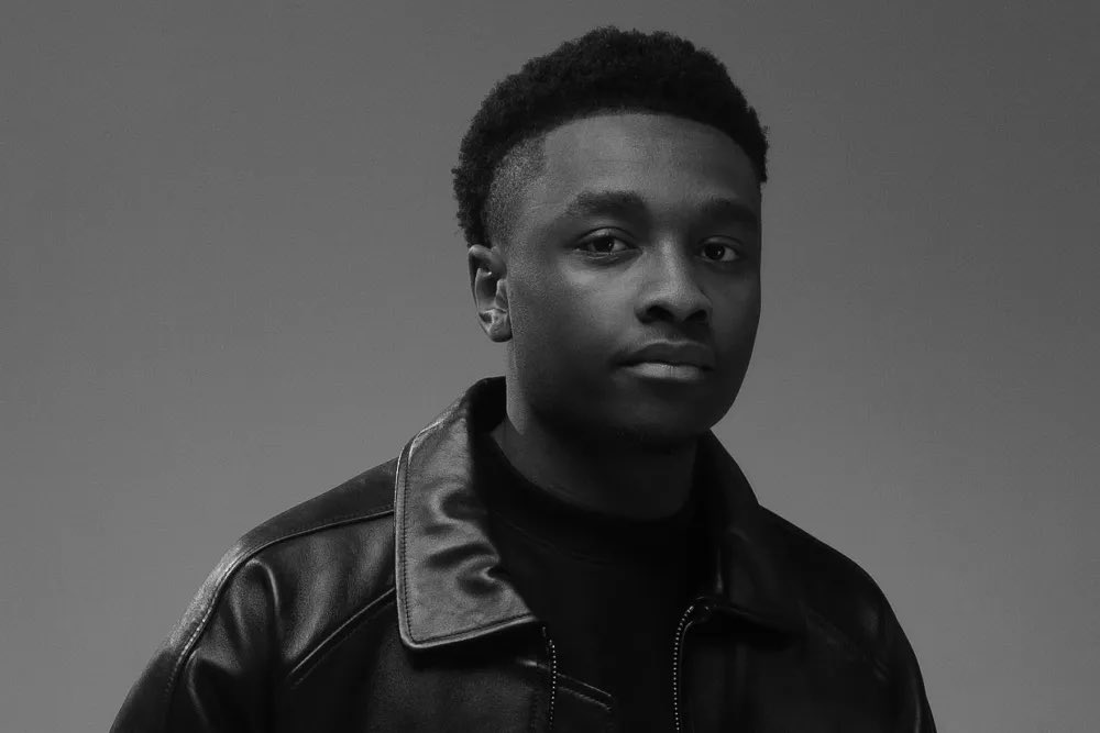 byhypedd's tweet image. Fuck it. BABY YOU KNOW First Page:
Logline: After sensing something deeply wrong in her young son, a desperate mother traps him in their burning home to prove the monster she’s certain is living inside him.

A necessary repairing of Miles &amp;amp; Wunmi
#screenwriting