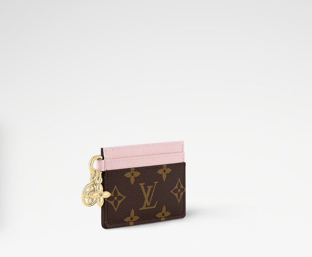 Ugh this LV combo is tea. 💕