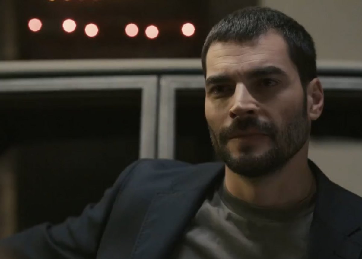 syraly1n's tweet image. 