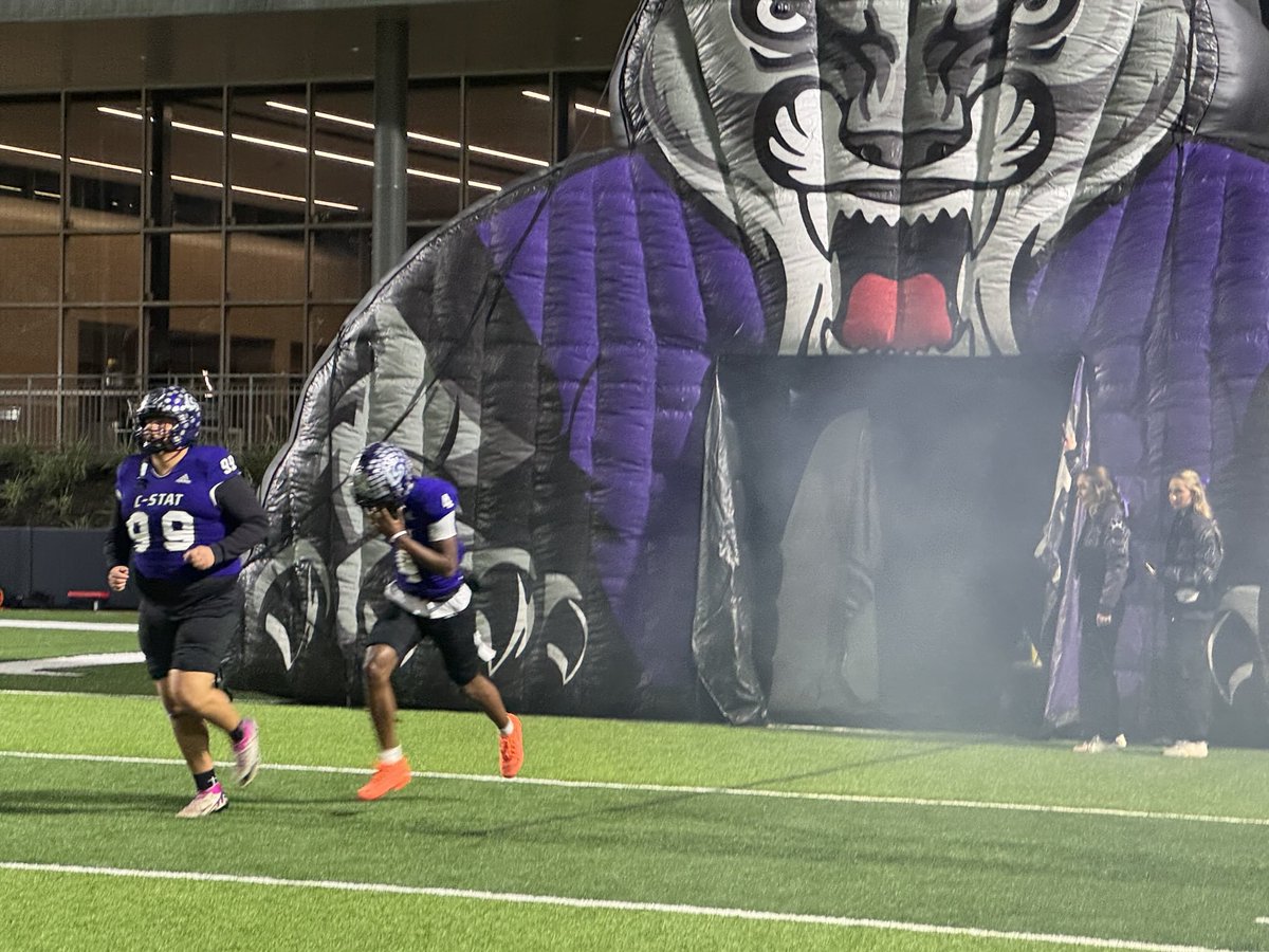 Coach Derrell Oliver tweet media