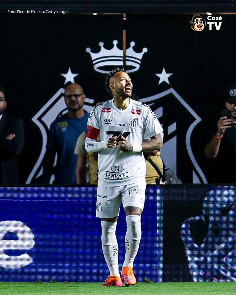 NEYMAR é muito CRAQUE não importa o que os outros pensam ou falam dele o cara é um gênio