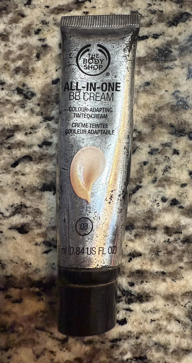 The Body Shop has discontinued every product I liked. Every Black Friday, I visit their website hoping they’ve brought them back, but unfortunately, they haven’t. It now looks like a ghost town. Their BB cream was my favorite, and I’m keeping this one empty tube as a souvenir.