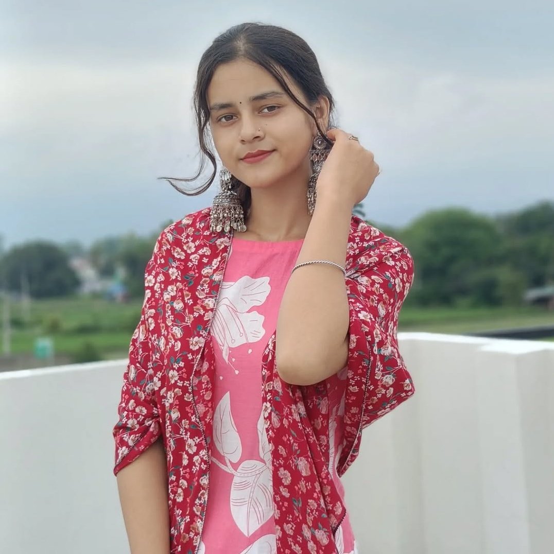 विश्वास रखो, कोशिश करो, और आगे बढ़ो…
क्योंकि सफलता तुम्हारे कदम चूमने को तैयार है!

❤️Have a powerful and positive day❤️