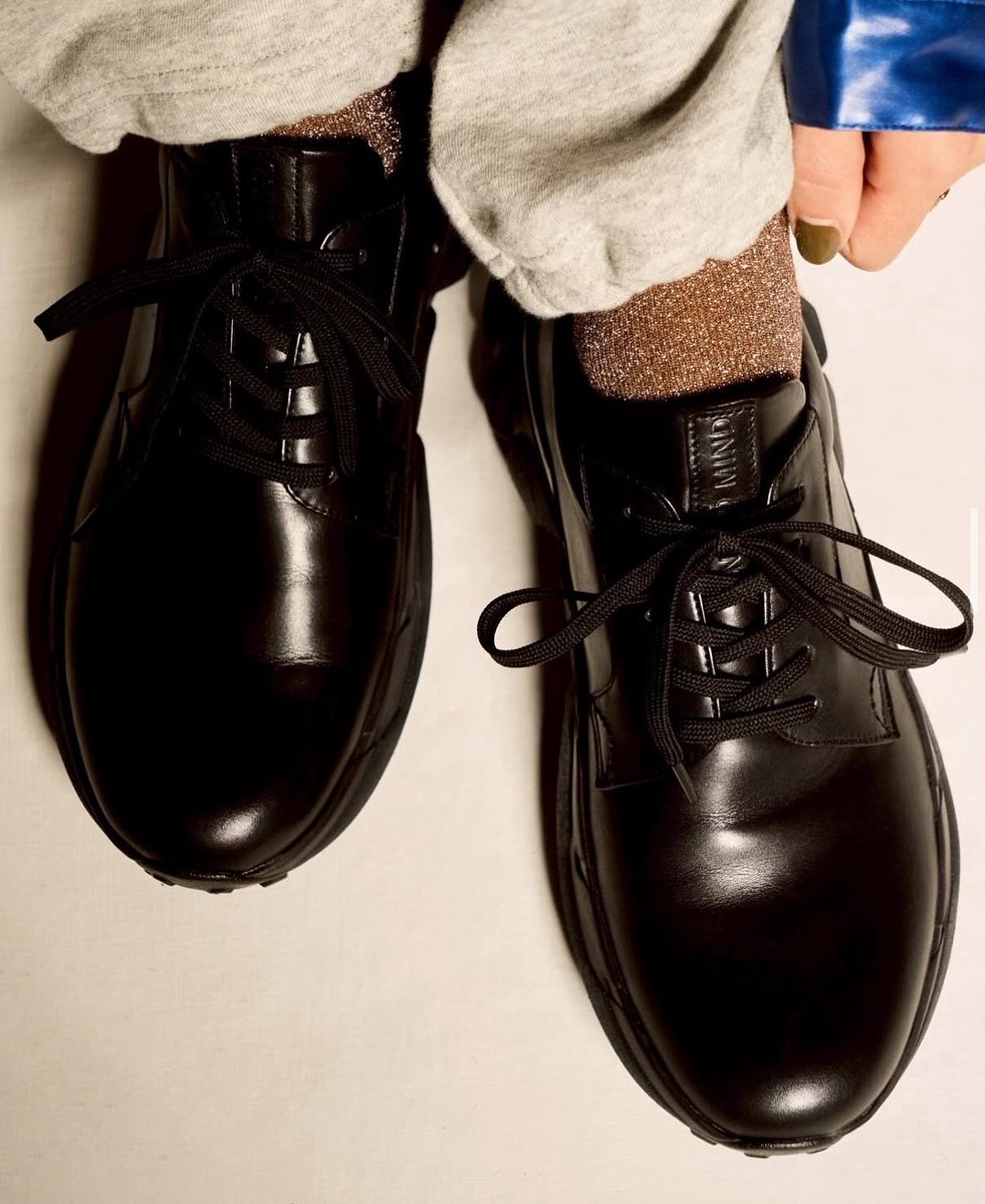 mamiponxnm's tweet image. NERDMINDのスニーカー👟が届くまでにダンスを少しはできるようになっておきたいという夢が生まれて⭐︎
NERDMINDに後押しされてる気もする✨
#NERDMIND #ありがとう #岩田剛典♡
#April2026