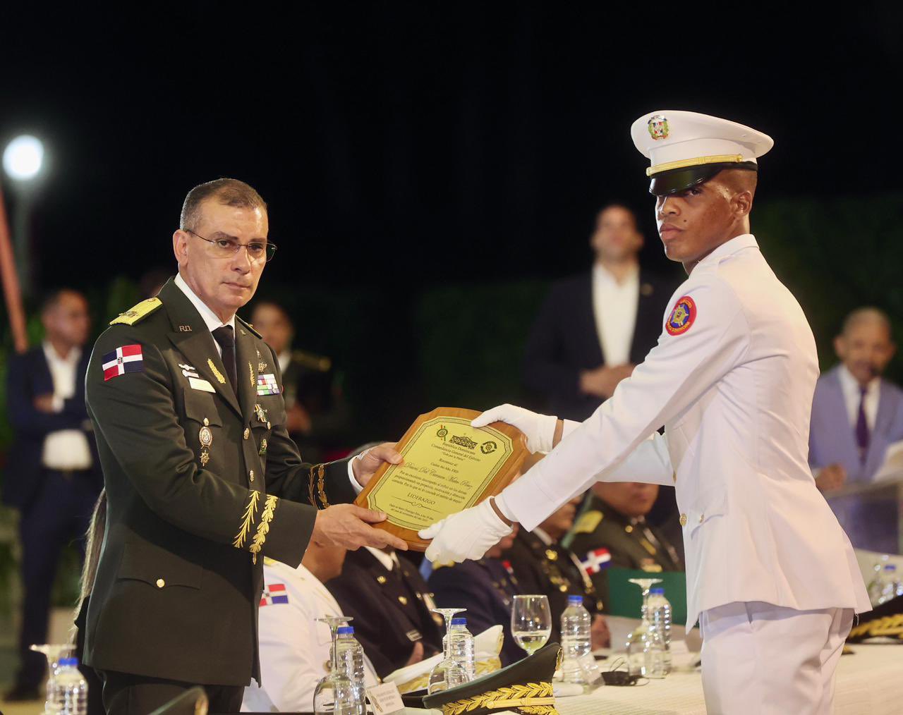 G64qXYrWMAAWRS4?format=jpg&name=large