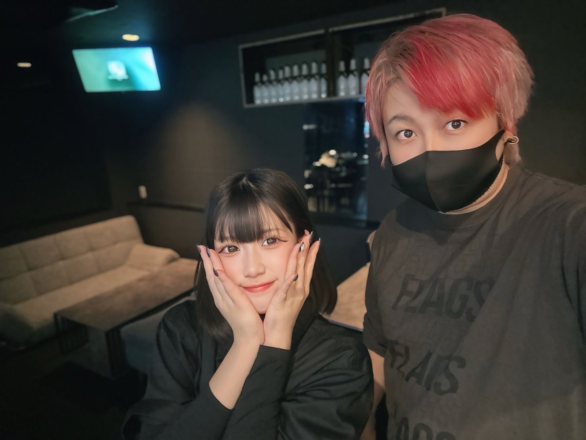 SpaDe_Darts's tweet image. おはようございます🌞
本日は土曜日ですので、〜SpaDe〜16時オープンです‼️

早めのオープンなので沢山ダーツ🎯できますね👍
今日、豚キムチあるかも、、、、🐷
早めの時間から、ふうか出勤しております✨✨

皆様のご来店、お待ちしております🙇‍♂️

#SpaDe
#ダーツバー
#錦糸町