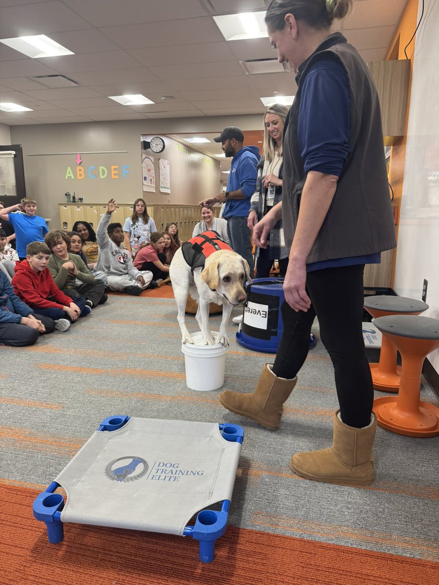 Longfellow Elementary School tweet media