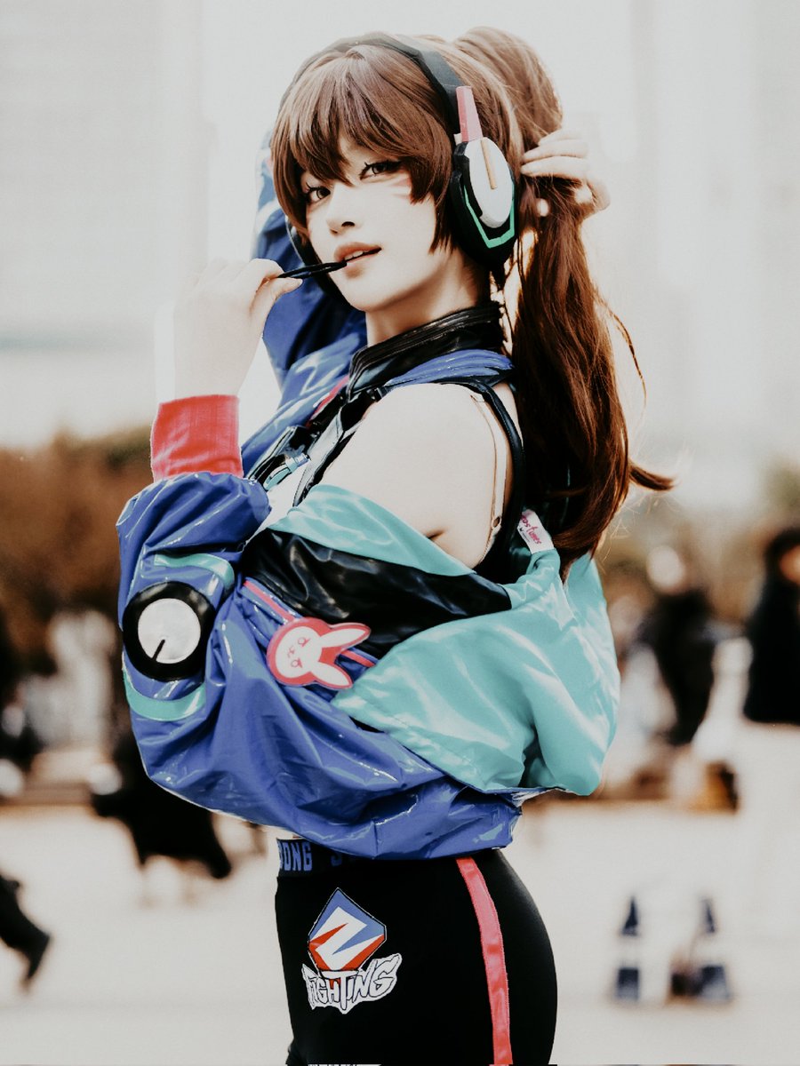 ᅠ ᅠ⭑ 𝐃.𝐕𝐀 . tweet media