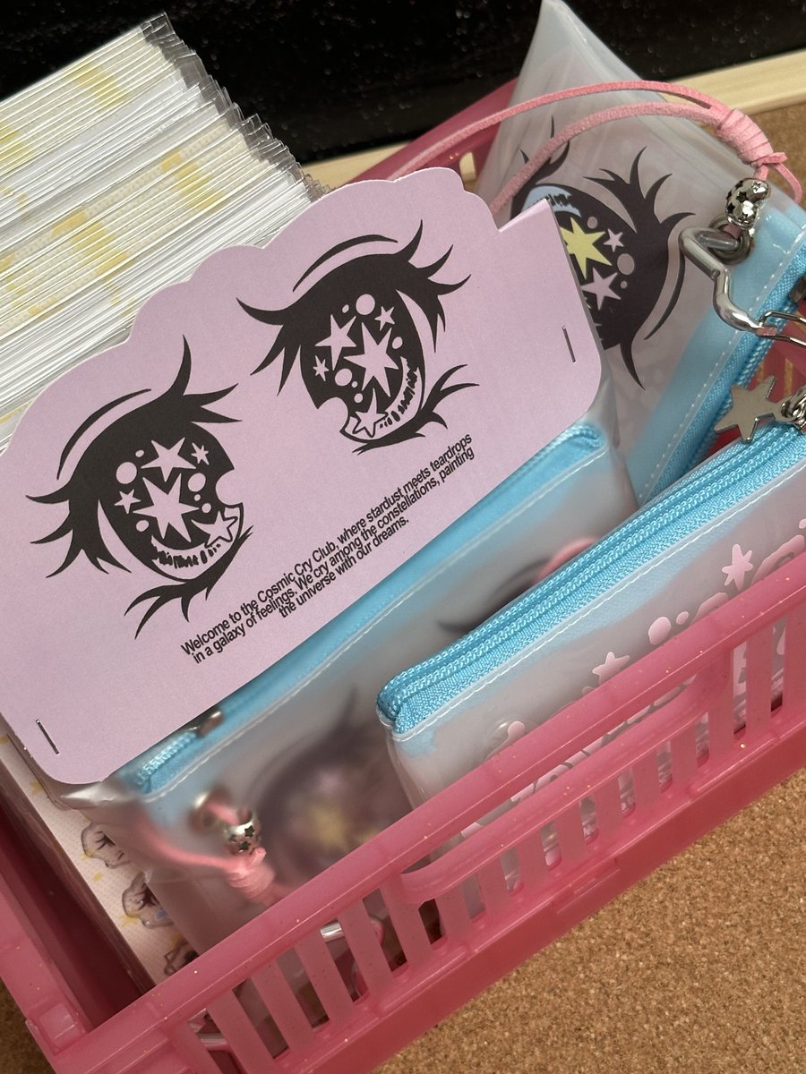 fluffeish's tweet image. cosmic cry club 💧

@_fromstar