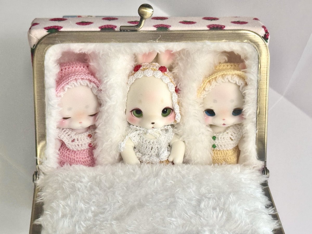 REPUBLIC OF NYAPAN tweet media