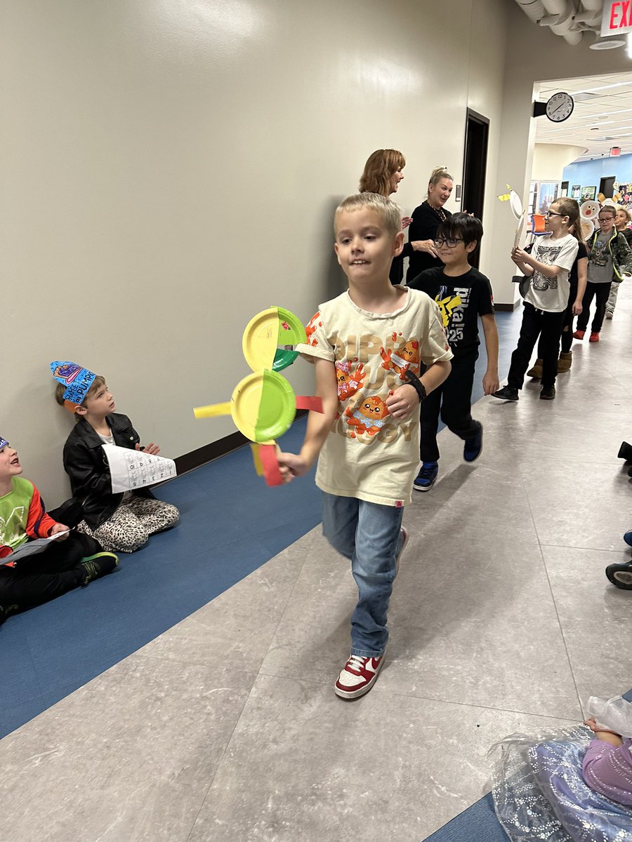 Longfellow Elementary School tweet media