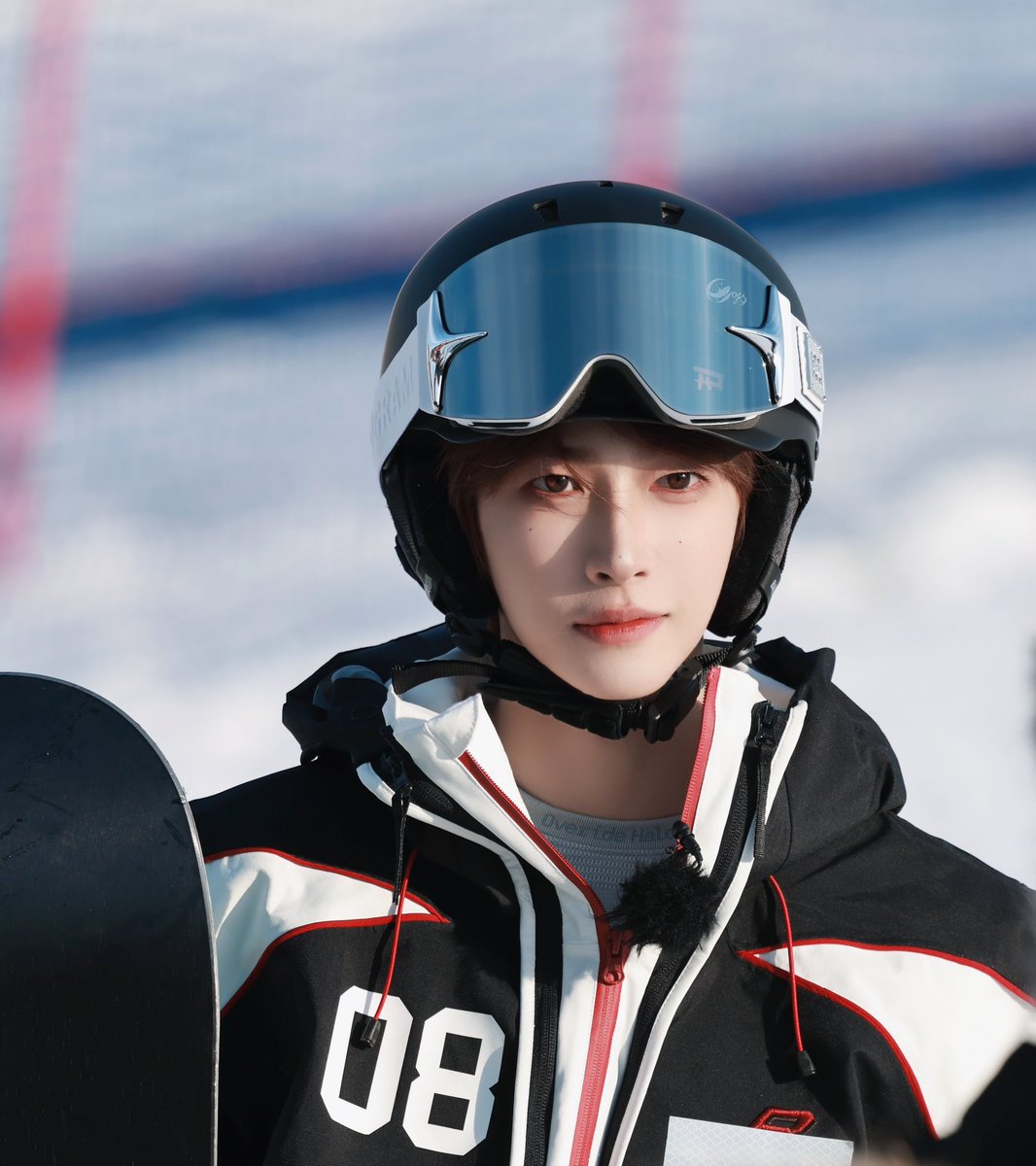 G_Charlie_Liuyu's tweet image. 20251128  Pretty Baby☃️
Cr. C哟-LY的姐姐们

#LiuYu #刘宇 #リュウユ
#리우위 #หลิวอวี่ #LưuVũ