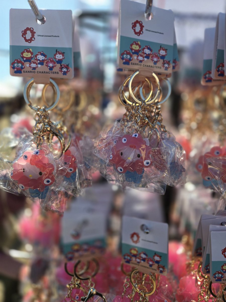 サンリオクリア6点セット　ひっぱりダコ飯　ミャクミャク　セット まさかの記念公演にサンリオミャクミャククリアとひっぱりだこ飯