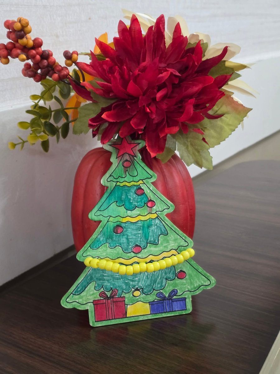 mogarei12's tweet image. An-🍎-for Saturday:

The guiding principle is that when we serve others, we are the primary beneficiary of the service, if we understand and believe it, that is... 
Happy Thanksgiving weekend, my friends!✌️🐔✌️

#leadership #guide #service #Thanksgiving