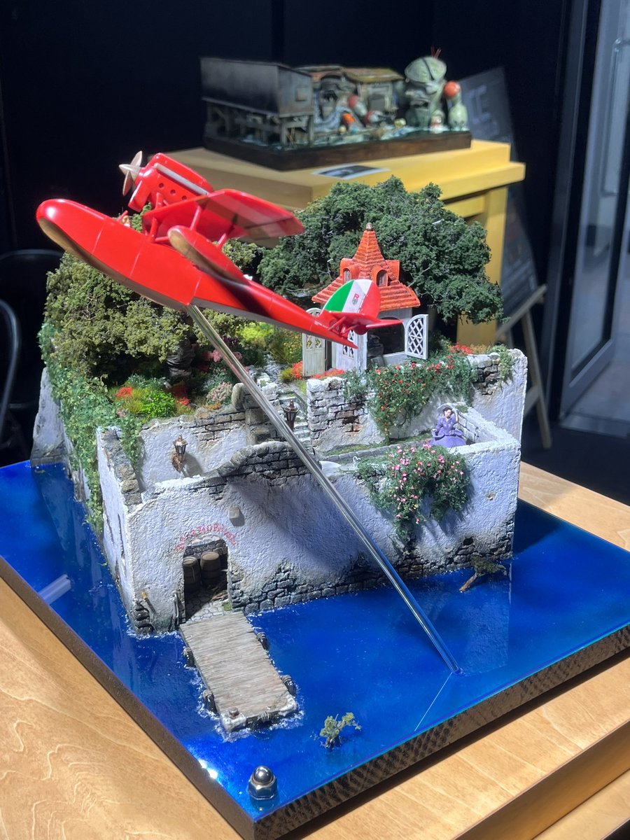 lifeonaxis's tweet image. 開場しました！
アキバお買い物ついでにゼヒお寄りください🌼
#WCC模型倶楽部
#WCCレトロロボット
#コトブキヤ秋葉原館