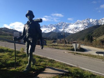 Regalos que nos deja en esta época del año Liébana y el Camino Lebaniego, declarados Patrimonio Mundial por la UNESCO ⛰️ 

Un recorrido único listo para disfrutar con tu coche clásico durante la III Ruta Camino Lebaniego-Trofeo Unomatricula 🏆 

ℹ️ cantabriaclassicrally.com