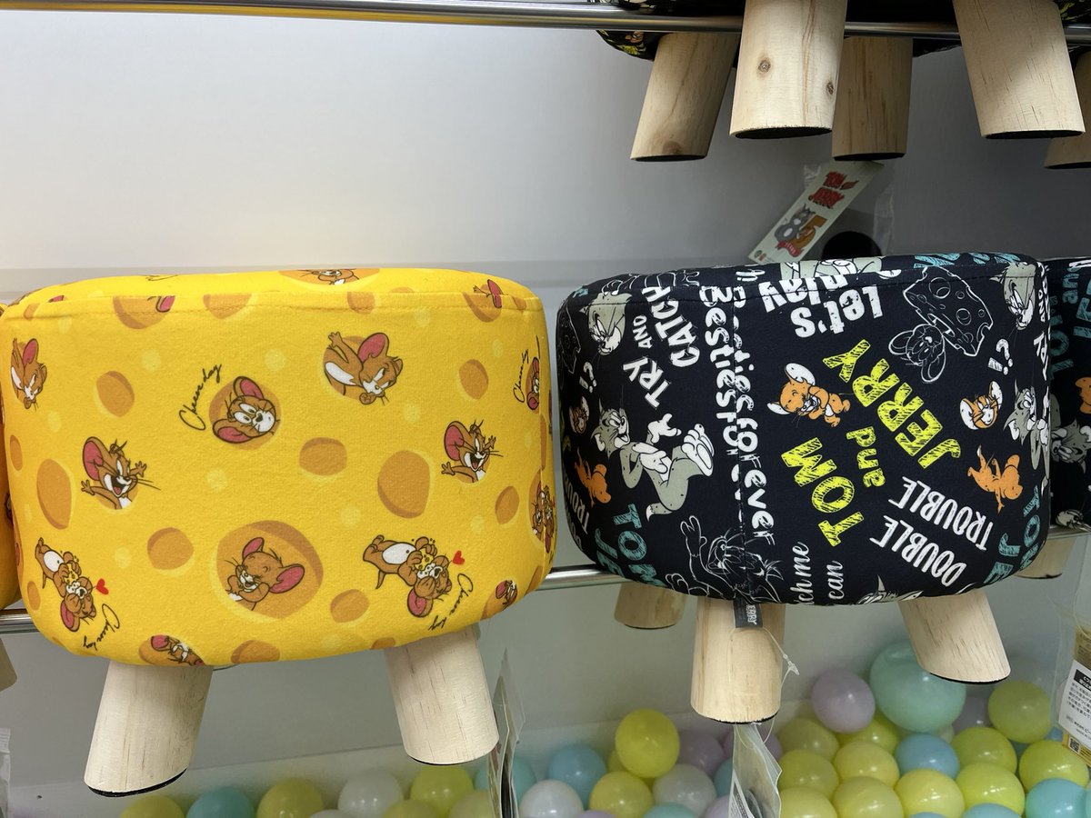 トムとジェリー くつろぎスツール イエロー トムとジェリー くつろぎ